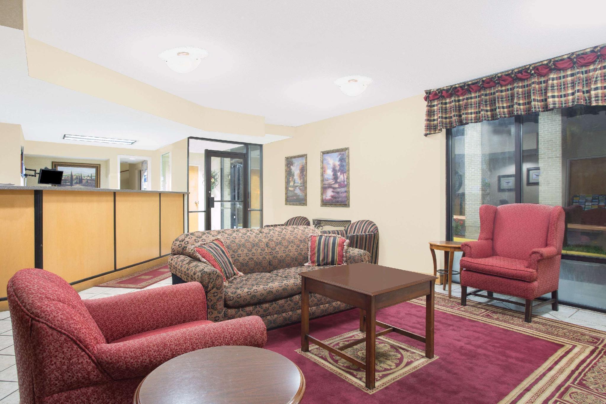 Days Inn By Wyndham Easley West Of Greenville/Clemson Area Екстер'єр фото