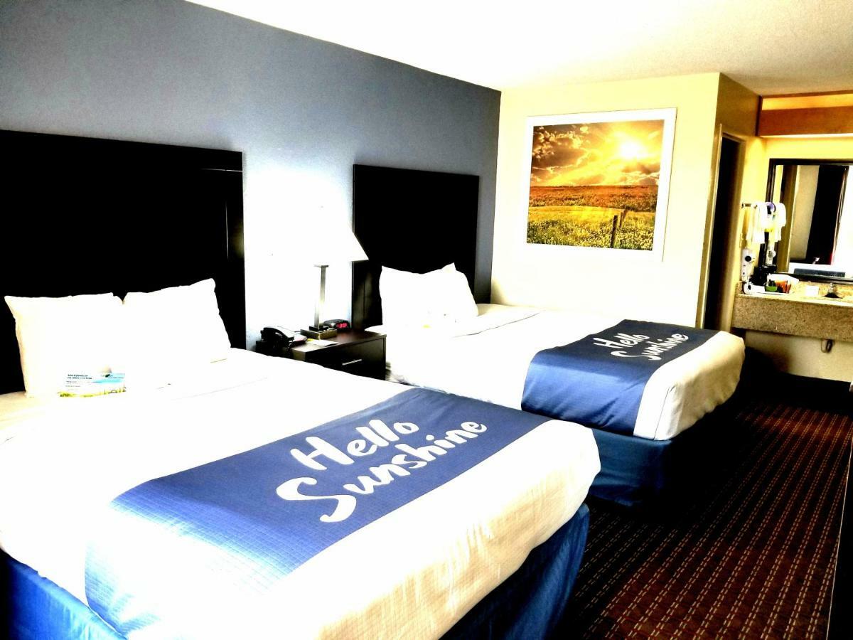Days Inn By Wyndham Easley West Of Greenville/Clemson Area Екстер'єр фото